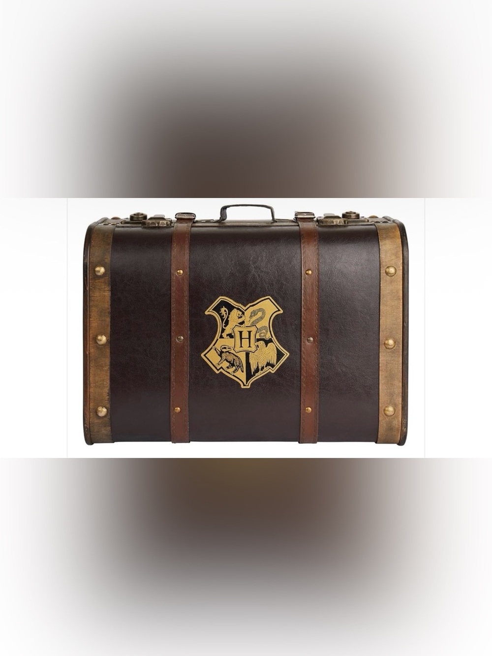 HOGWARTS SCHOOL TRUNK REPLICA WITH GRIFFINDOR HAT AND SCARF